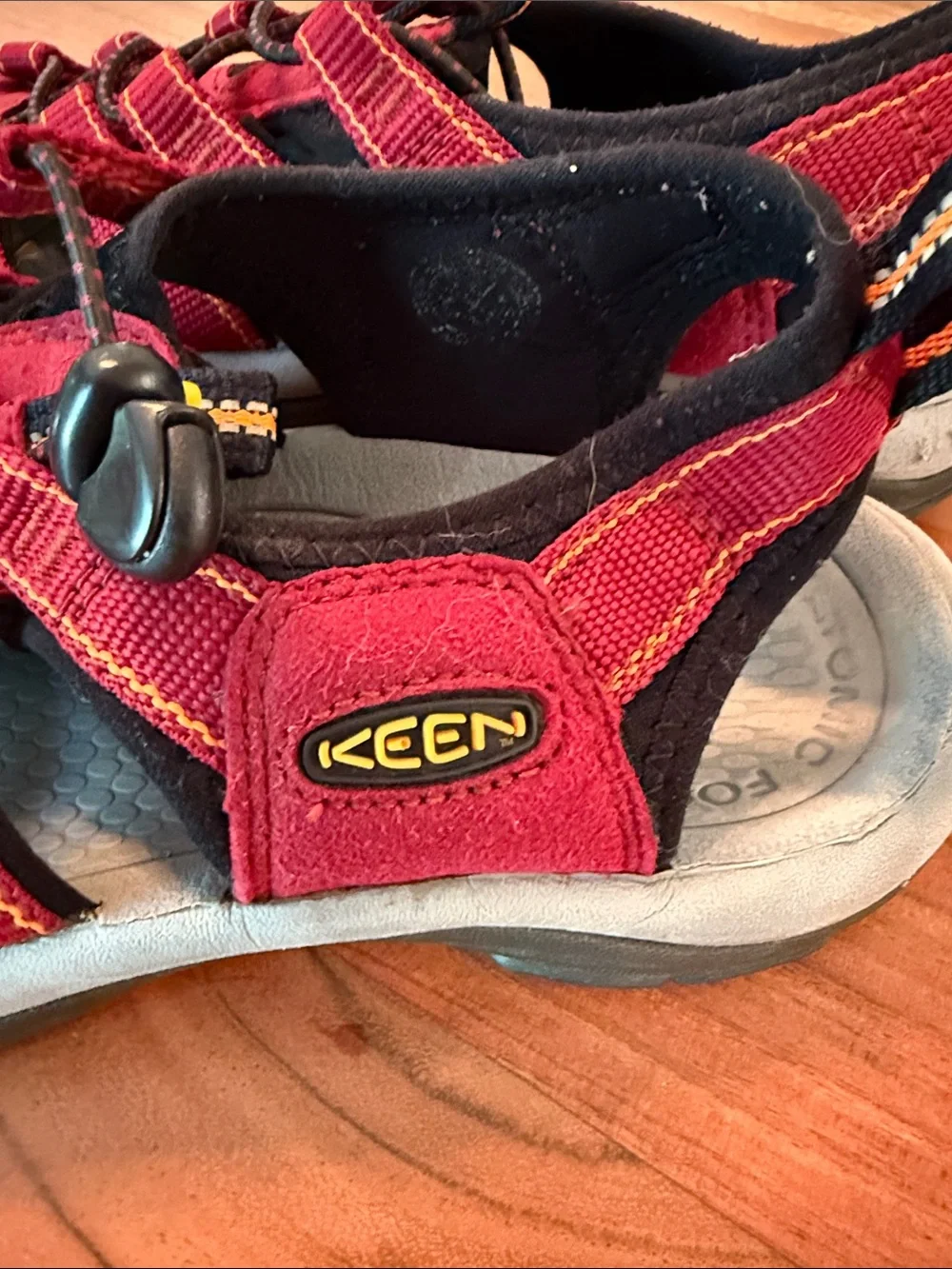 Keen Newport H2 Hiking Sandals. Women’s size 7.